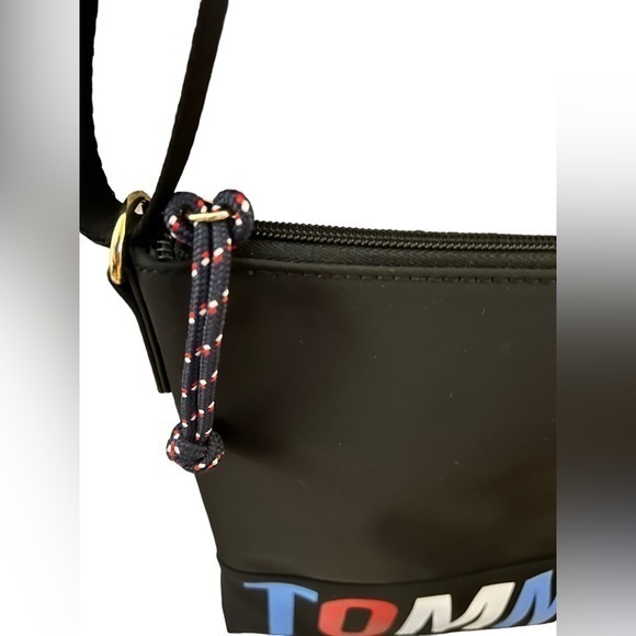 Tommy Hilfiger Spell Large Logo Blue Crossbody - Picture 3 of 6